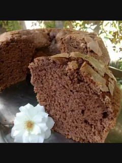 Una foto de Bizcochuelo de chocolate ❤ con una miga húmeda y deliciosa 😍