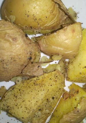 صورة لوصفة البطاطا المشوية في الميكرويف