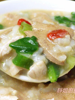 麻油菠菜豬肝粥 的食譜成品照片