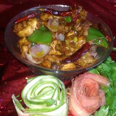 A picture of Kung pao chicken.