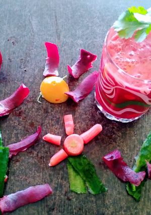A picture of Food art with Mixveg juice.
