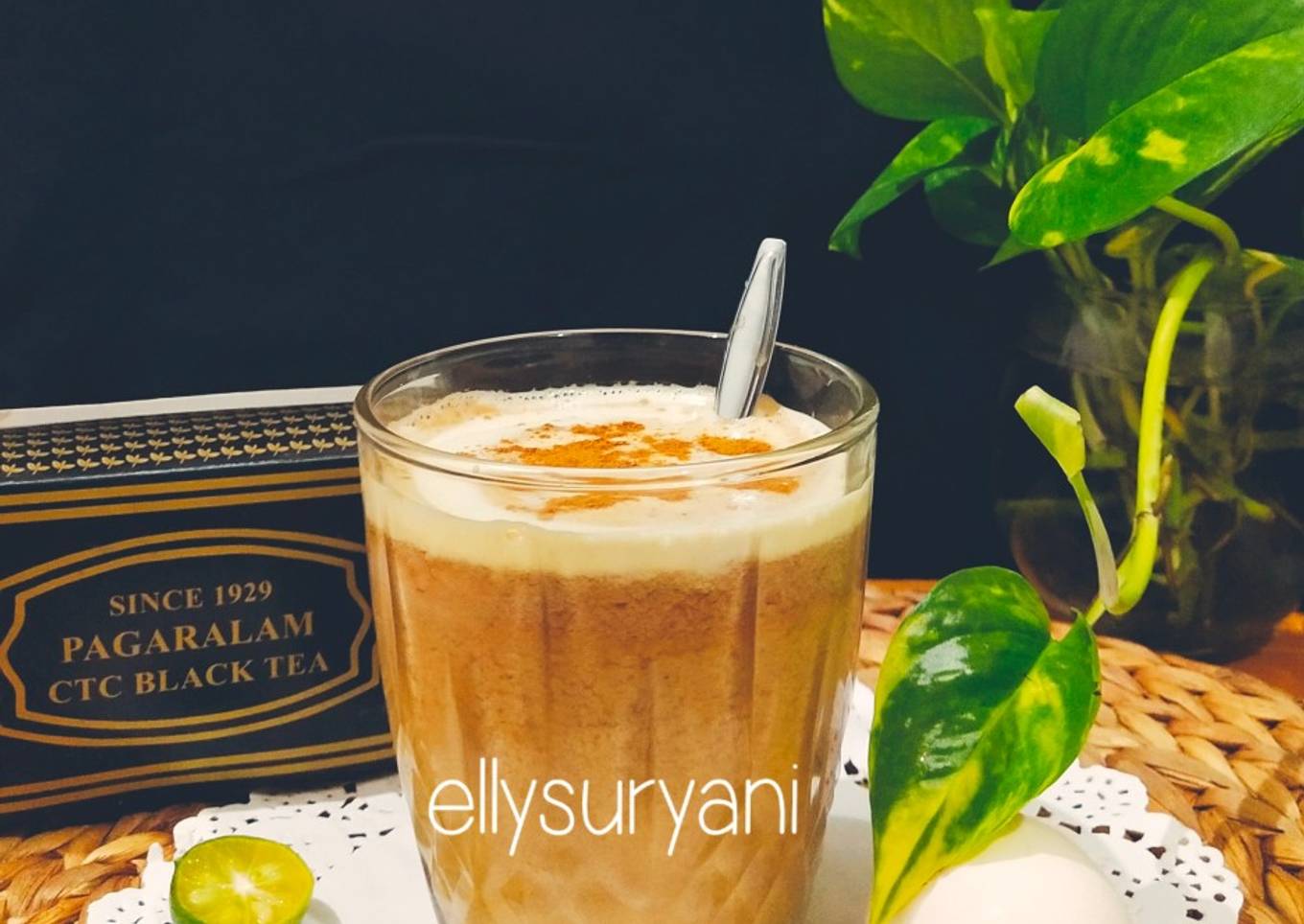 Teh Talua Spesial Plus Cinnamon
