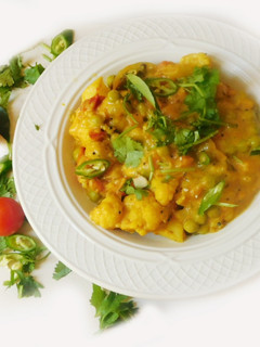 உருளை காலிஃப்ளவர் (ஆலு கோபி) மசாலா கறி(aloo gobi masala curry), செய்முறை முக்கிய புகைப்படம்