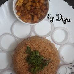 A picture of Onion pulav.