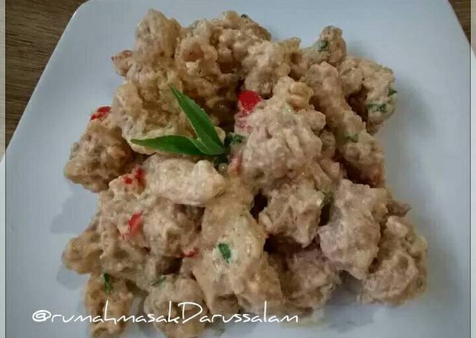 Anti Ribet, Buat Ayam PopCorn dengan Saus Telur Asin Enak Dan Mudah