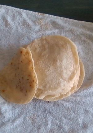 A picture of Mexican Tortillas.