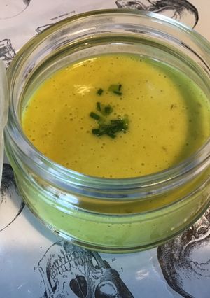 Une photo de Sauce salade au Melfor, citron, épices et ciboulette