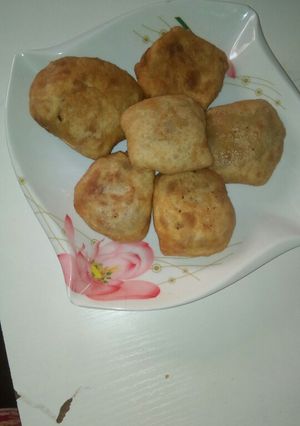A picture of Aloo puri.