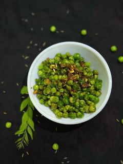 चटपटी मसाला मटर (Chatpati masala matar recipe in Hindi) रेसिपी मुख्य फोटो