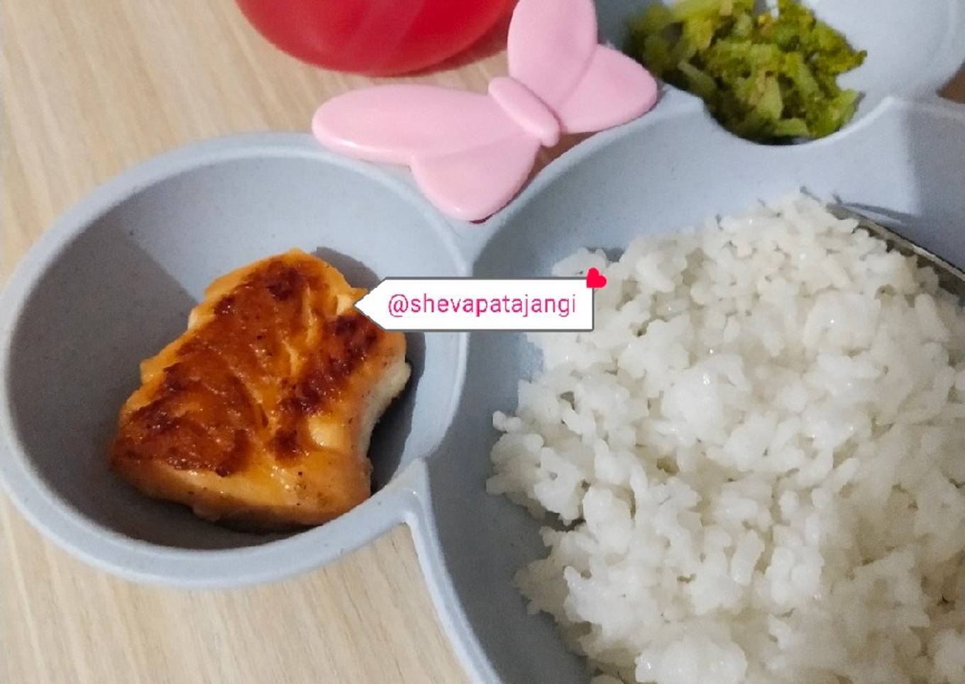 Salmon Panggang Tanpa Minyak - Mpasi 1 Tahun (Hana 21 Bulan)