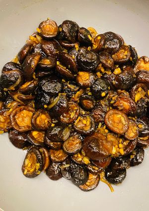 Hình của món Nấm hương xào xì dầu vị teriyaki.