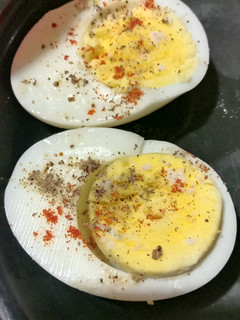 A picture of Boiled eggs.