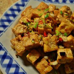 A picture of spicy fried tofu.