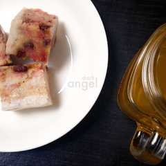A picture of Kue Talam Pisang.