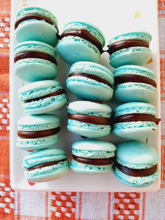 Una foto de Macarons con merengue italiano