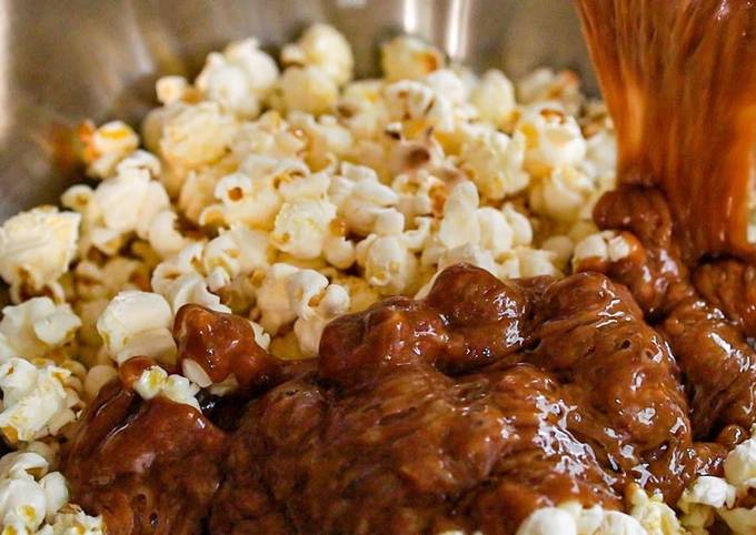 Magic Caramel Popcorn | Easy Recipe