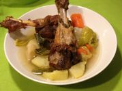 Une photo de poule au pot
