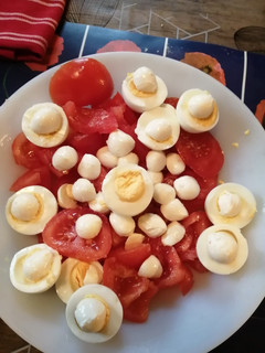 Une photo de Tomates mozzarella à ma façon