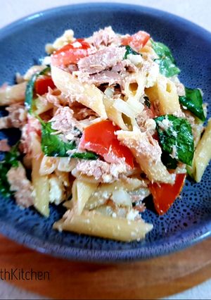 A picture of Tuna Pasta Salad.