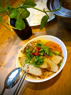 Hình của món Bún chả cá Nha Trang (đầu cá thu).