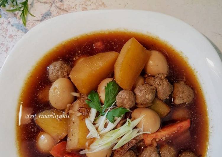 Resep 186. Semur Bola Daging dan Telur Puyuh #pr_anekasemur, Enak