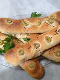 خبز محشي بالجبن و الدجاج