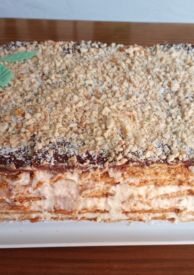 Una foto de Tarta de la abuela de crema con mascarpone y leche condensada