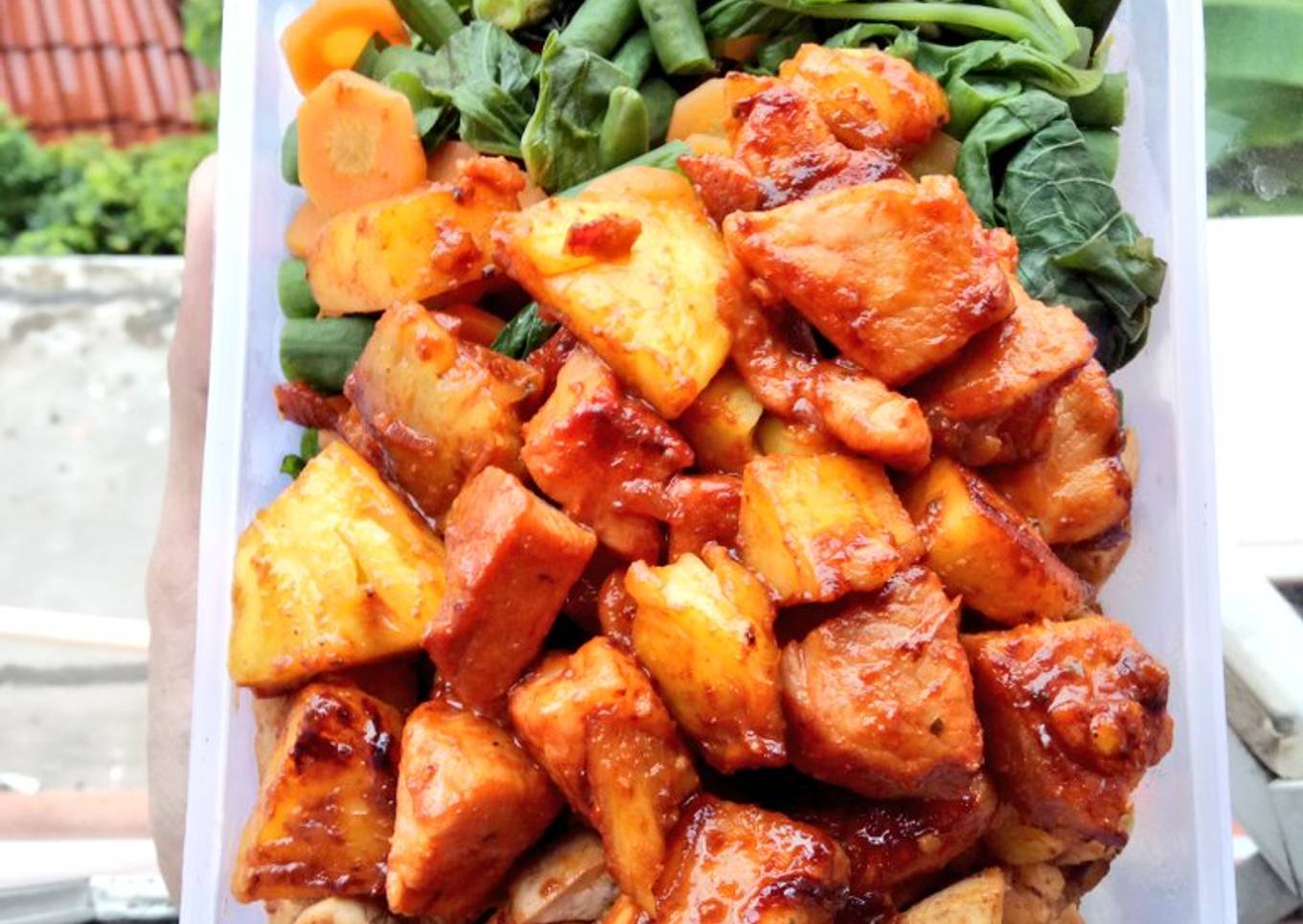 Tropical Salsa Pork With Teriyaki Tofu