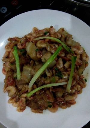 Hình của món Tôm rang thịt.