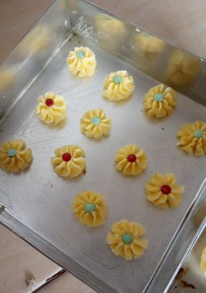 Foto resep Semprit susu 3 bahan