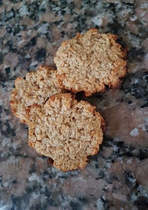 Una foto de Galletitas de avena, coco y naranja