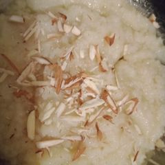 Suji ka halwa A picture of Suji ka halwa.
