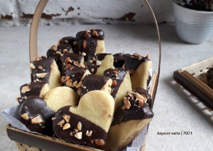 Ramadhon Buka Puasa, Cara Gampang Menyiapkan Choco Stick Cookies yang Lezat Sekali Enak