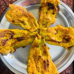 Pumpkin Flower tawa fry A picture of Pumpkin Flower tawa fry.