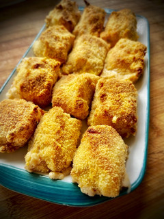 Una foto de Croquetas caseras de capón (con bechamel en Thermomix)