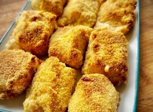 Una foto de Croquetas caseras de capón (con bechamel en Thermomix)