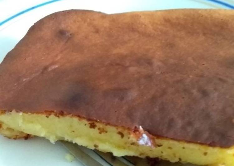 Bolo de aipim com coco