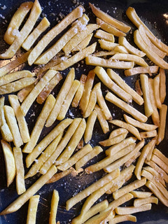 Una foto de Papas fritas (No fritas)