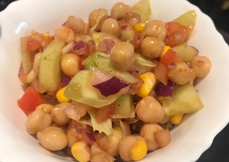 Recipe of Award-winning Rainbow 🌈 chickpeas salad 🥗