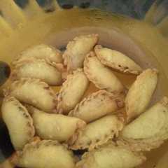 A picture of Pastel mini untuk lebaran nanti.