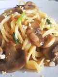 Bavette con Funghi Champignon e Taralli Pugliese