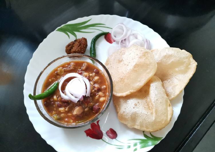 Easiest Way to Prepare Perfect Punjabi style chole poori