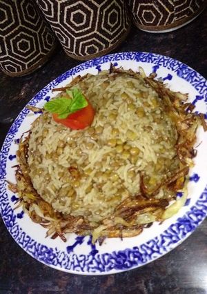A picture of Mujadara.