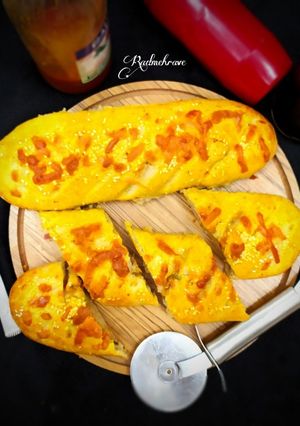 عکسی از دستور استرامبولی ایتالیایی (سوسیس و ژامبون)