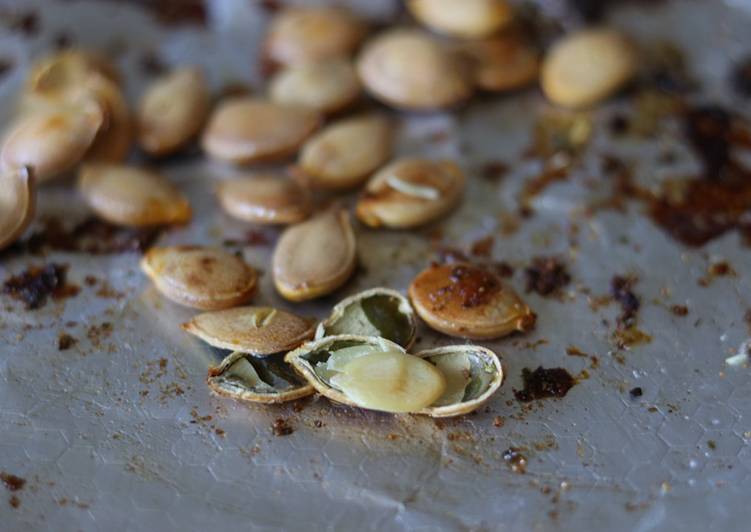 Step-by-Step Guide to Prepare Speedy Roasted Pumpkin seed 🎃 🌱