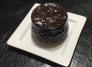Foto principal de Postre de chocolate sin gluten con leche de almendras