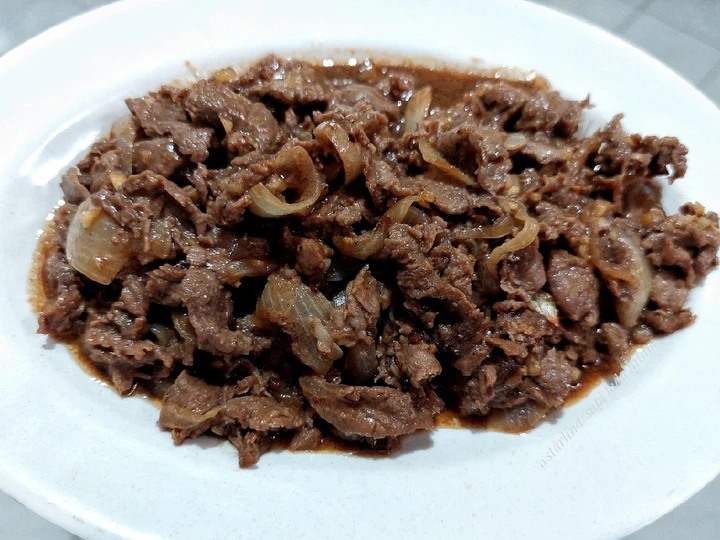 Langkah Mudah untuk Menyiapkan Resep Sapi lada hitam Anti Ribet, Menggugah Selera