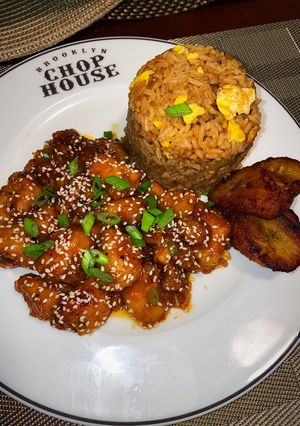 A picture of Sweet & Sour Chicken.