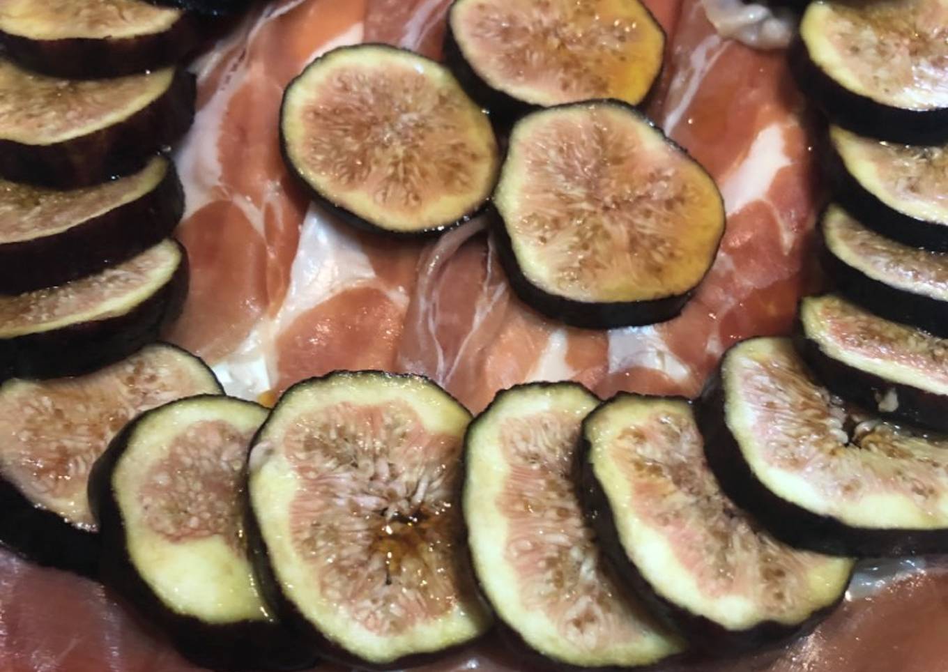 411. Tarta de jamón e higos (principal pasta)