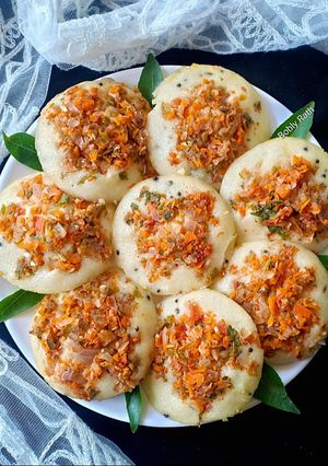 A picture of Mixed veggies Suji idli.